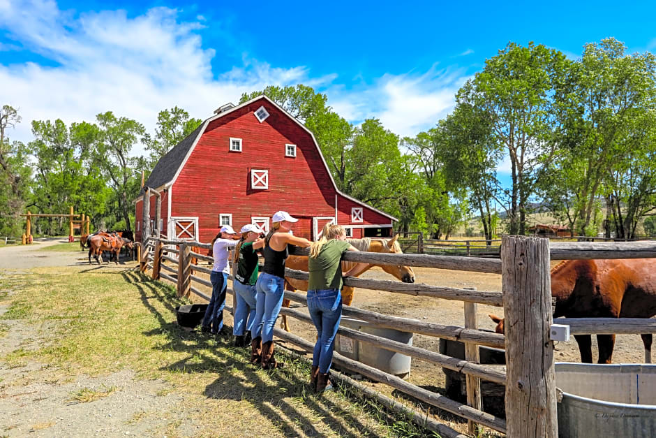 Circle Bar Guest Ranch