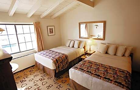 Double Room with Two Double Beds