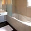 The Originals City, Hotel de France, Bessines-sur-Gartempe (Inter-Hotel)
