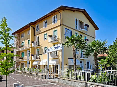 Hotel Marina