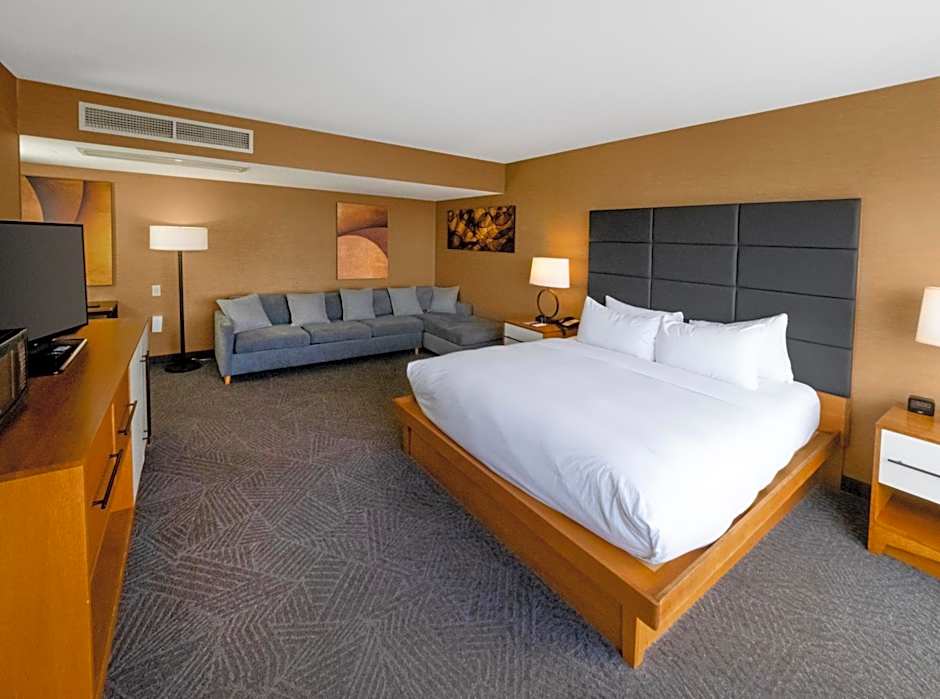 DoubleTree by Hilton Hotel Niagara Falls New York