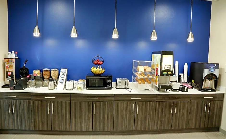Americas Best Value Inn & Suites-Prairieville
