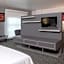 Holiday Inn Express & Suites Queretaro By IHG