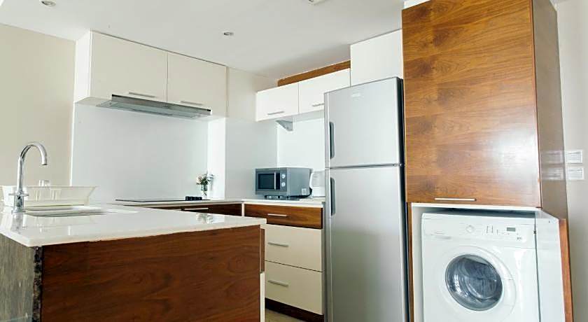 Thomson Residence Hotel