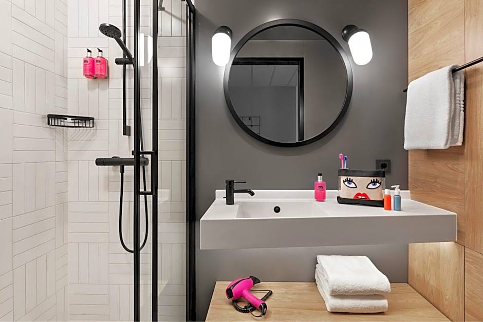 Moxy Duesseldorf City