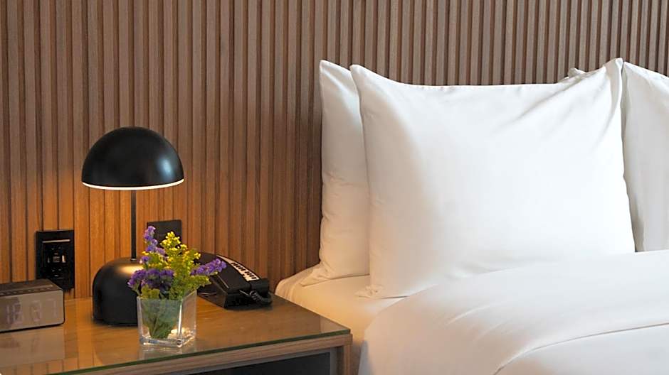 Waymore Hotel Spa & Casino