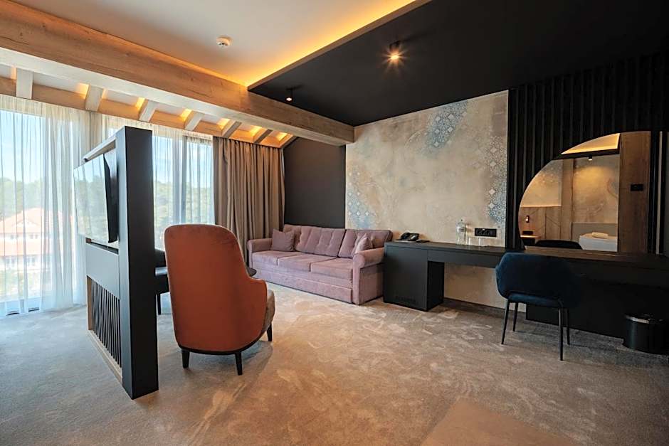 HOTEL ROYAL MOUNTAIN