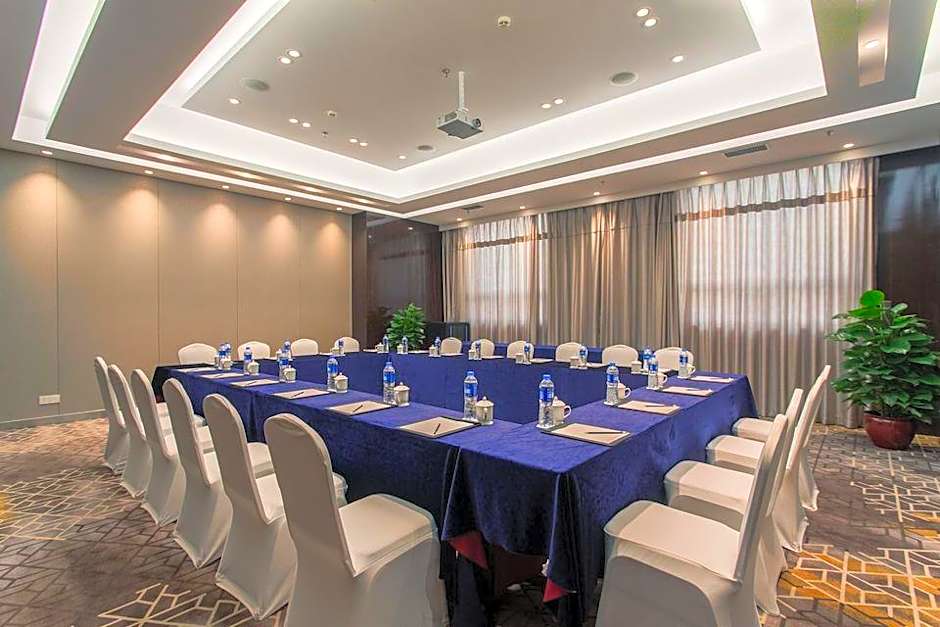 Changzhou Park Plaza