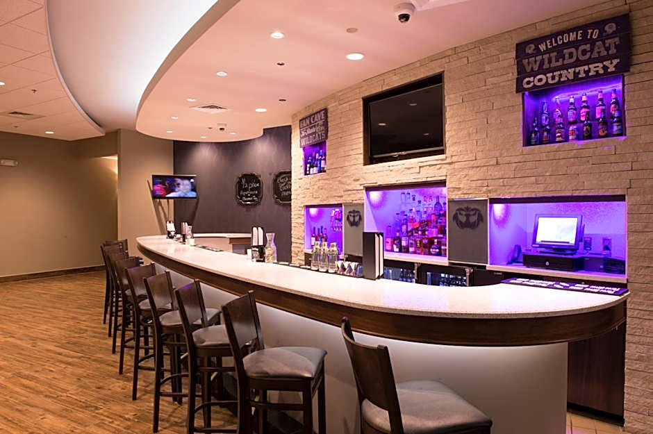 Bluemont Hotel