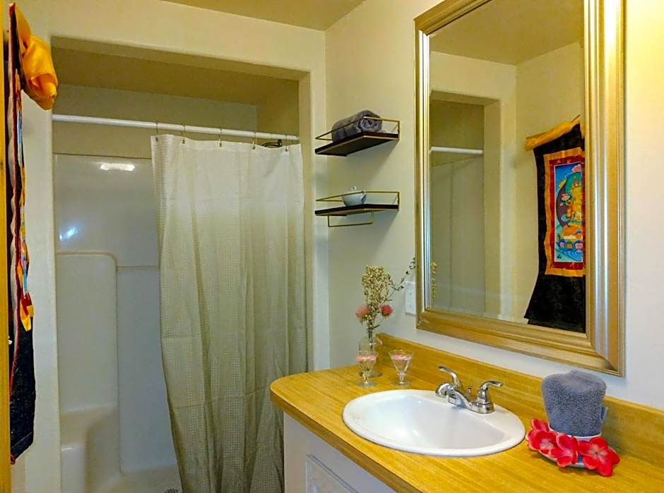 Quiet Mind Lodge, Spa & Retreat Sequoias