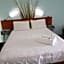Lancelin Sands Hotel