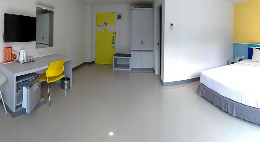 Sakura Budget Hotel
