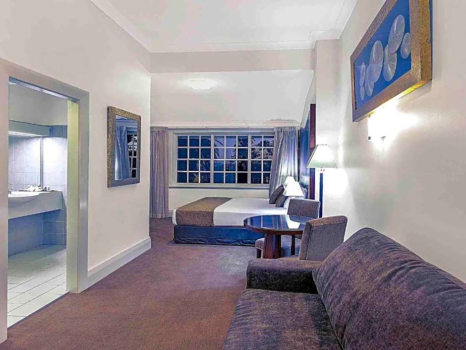 Mercure Maitland Monte Pio