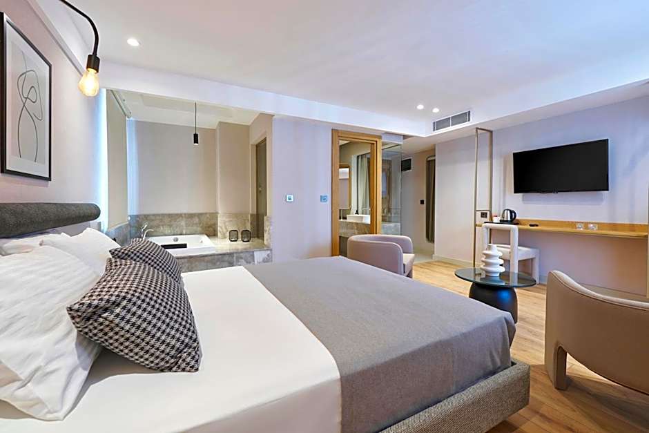 La Maja Hotel