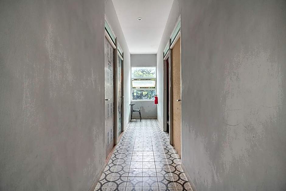 OYO 3283 Bwalk Hotel