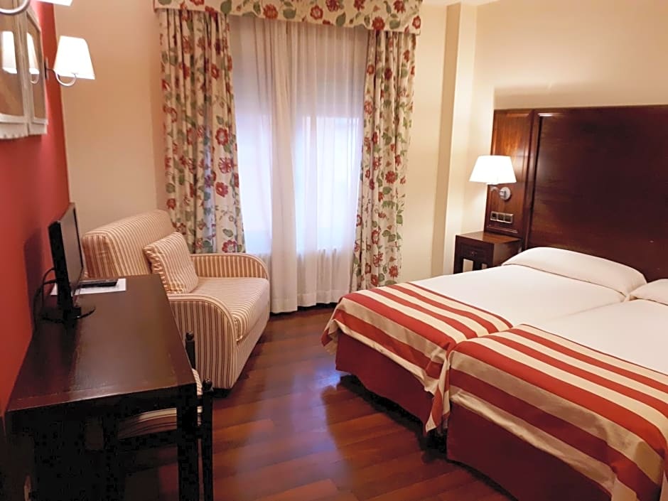 Hotel Urogallo