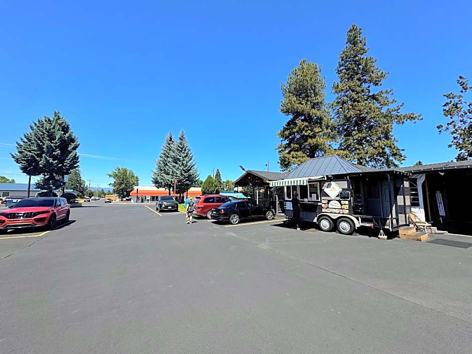 Cascade Lodge