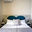Hotel Embassy