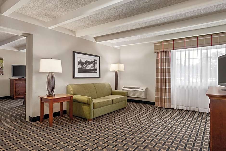 Country Inn & Suites by Radisson, Woodbury, MN