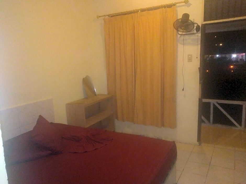 Umiyuki jungle tour only treking with us