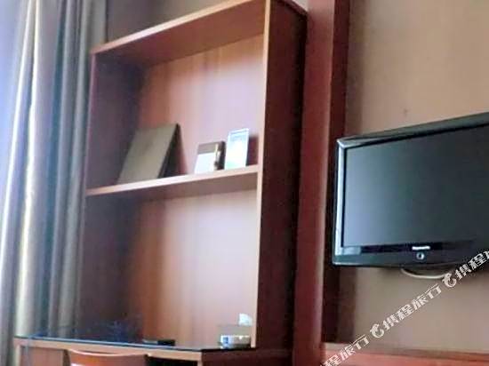 Pinshang Business Hotel