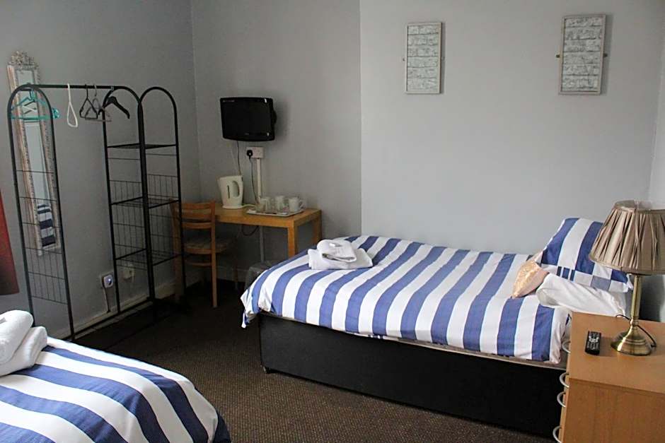 The Vale Apart Hotel