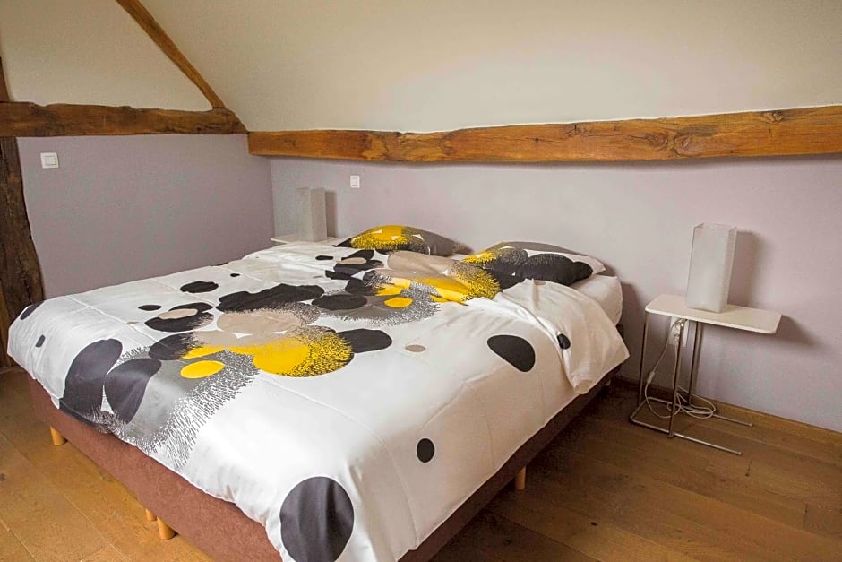 B&B Ferme de Leuze Rustieke Gîtes nabij Durbuy, eigen laadpalen