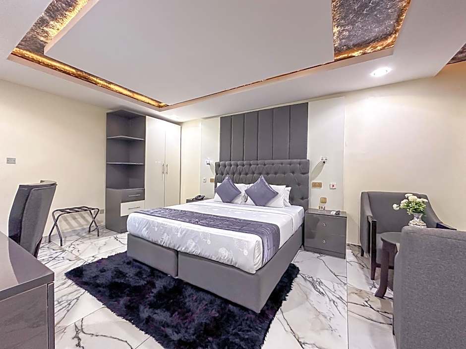 Parkview Astoria Hotel