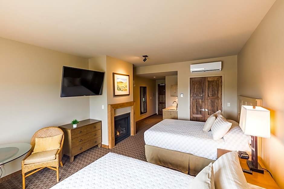 The Lodge at Columbia Point