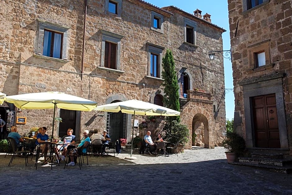 Libera Mente Civita