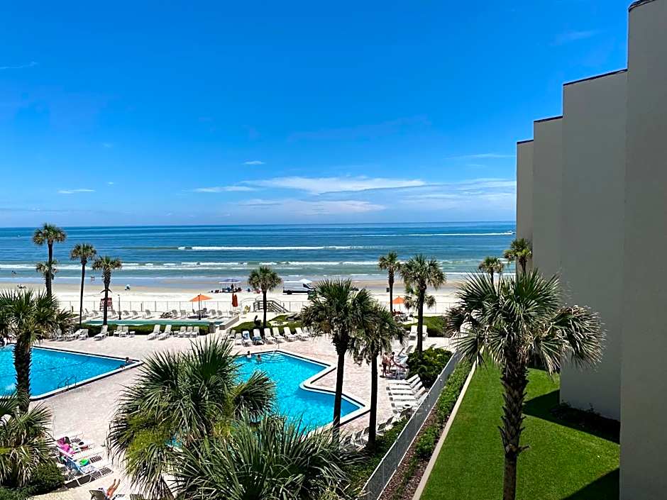 Pelican Condominium