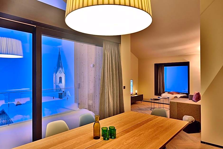 Warth52-W52 Apartments