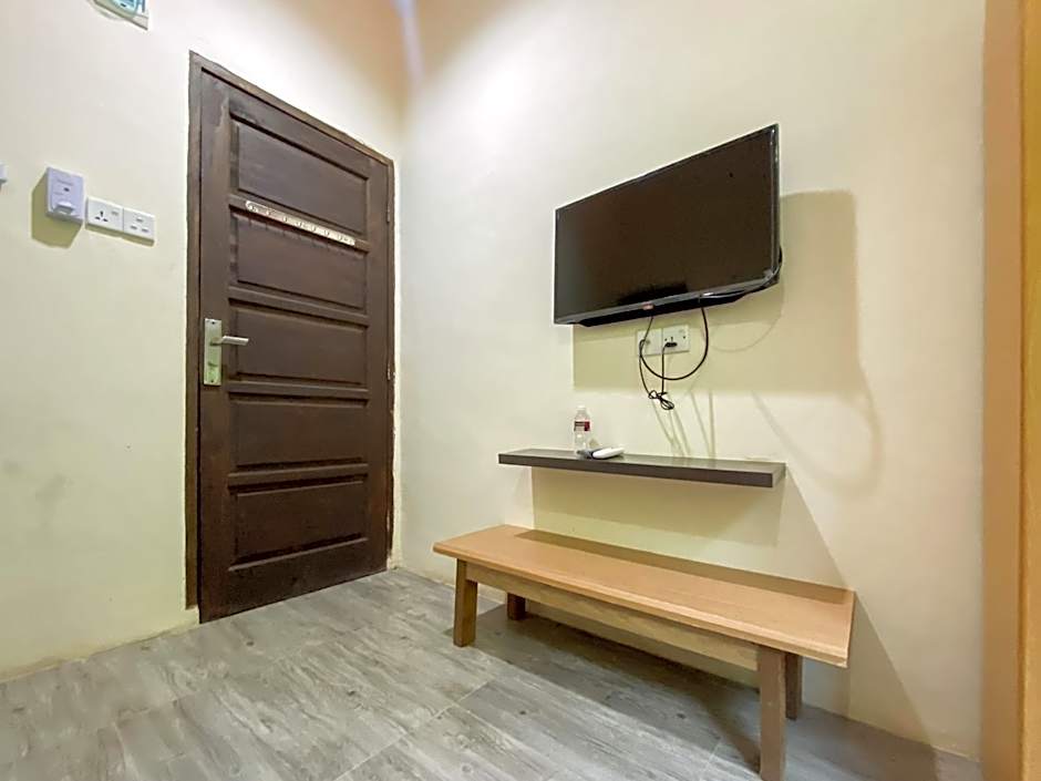 RedDoorz @ Cikitsu Batam