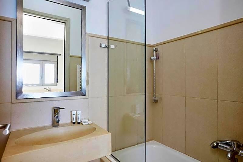 VIVIAN Art Apartments