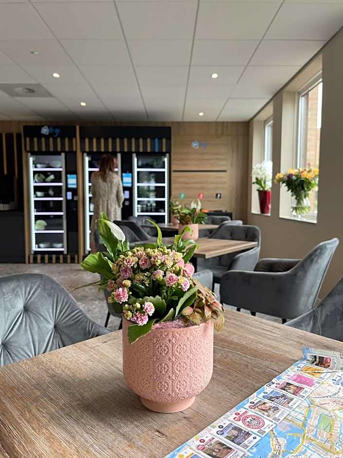 OZO Hotels Antares Airport