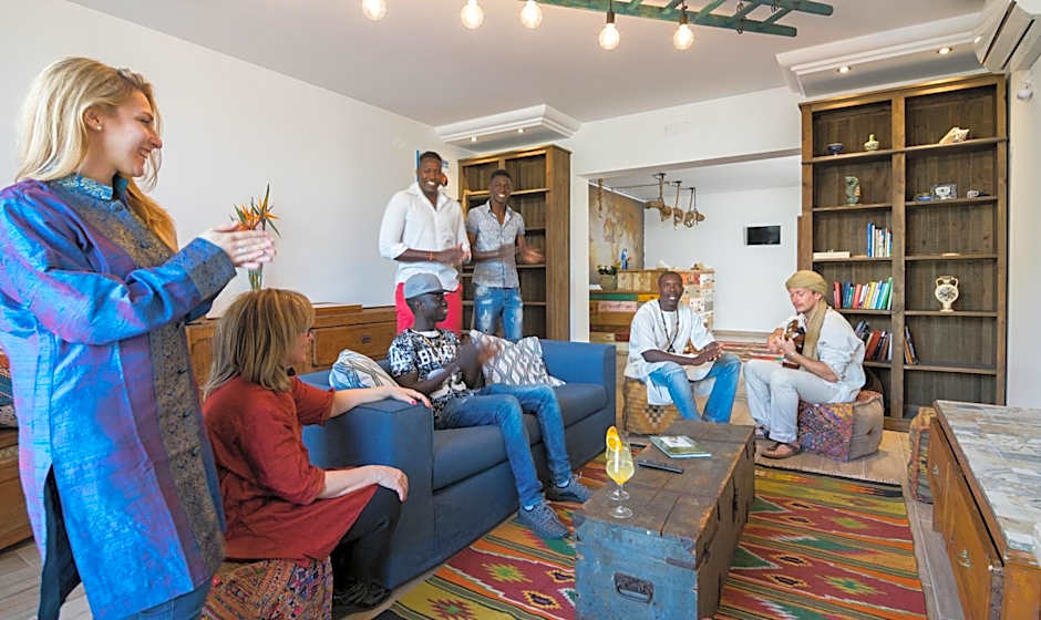 Timbuktu Hostel