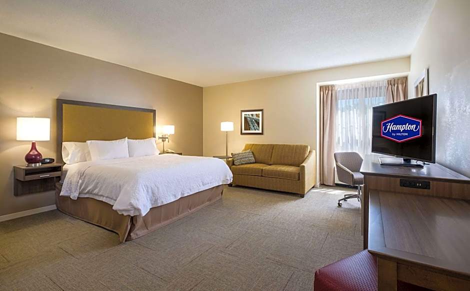 Hampton Inn By Hilton Waterville