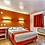 Motel 6-Glenview, IL - Chicago North