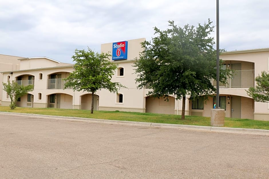 Studio 6-Lubbock, TX - Medical Center