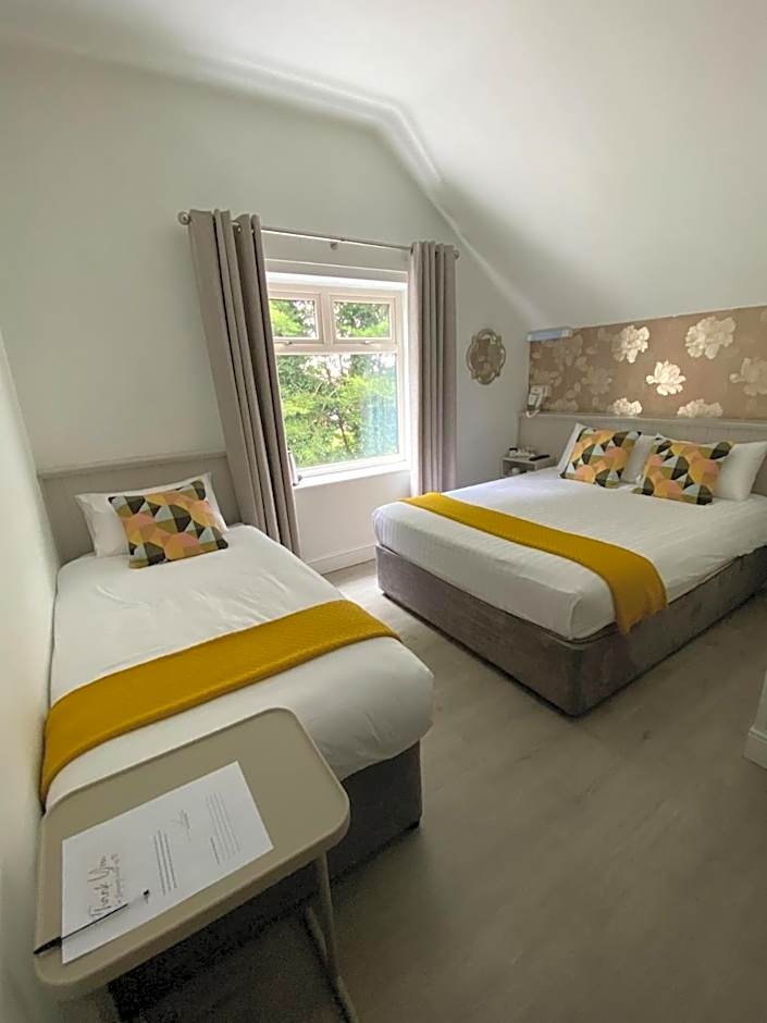 The Town House Hotel