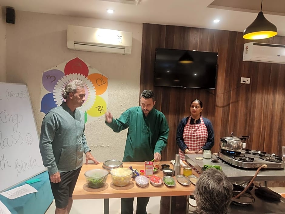 hotel nirvana palace