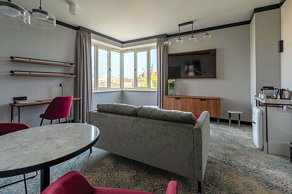 Photo 1 of 9 of Panorama Suite