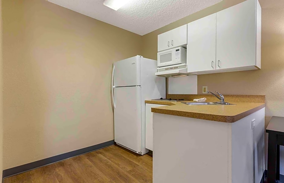 Extended Stay America Suites - Tulsa - Central