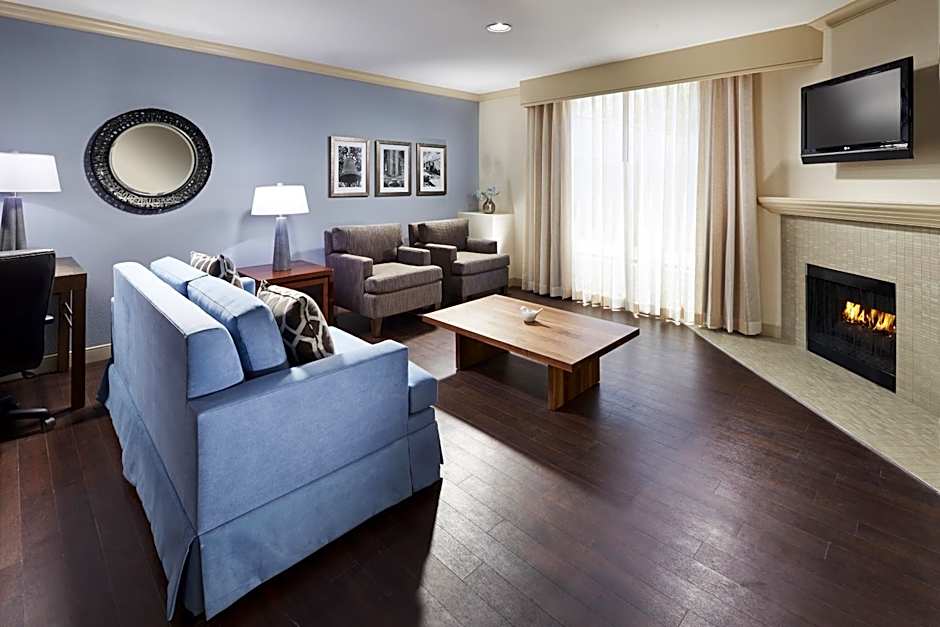 The Anza - A Calabasas Hotel