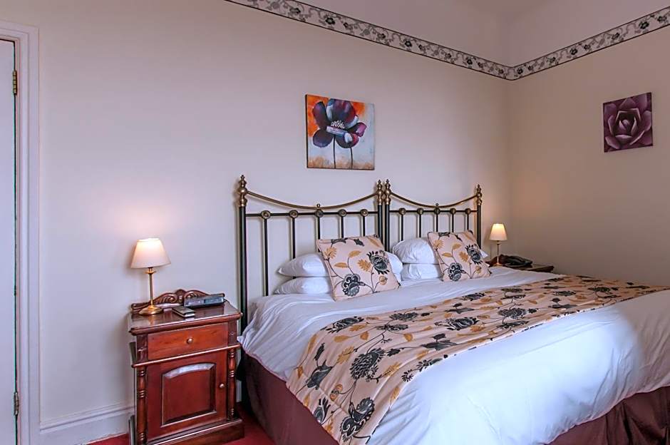 Eype's Mouth Country Hotel