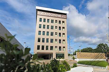 Good Nine Hotel