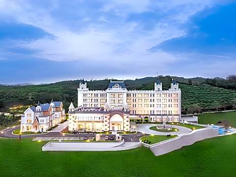 Renjoy Courtyard Hotel Tunchang Xiangshan