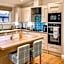 Lakeside Luxury Lodges
