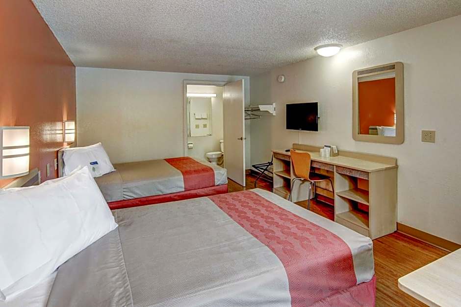 Motel 6-Union City, GA - Atlanta Airport
