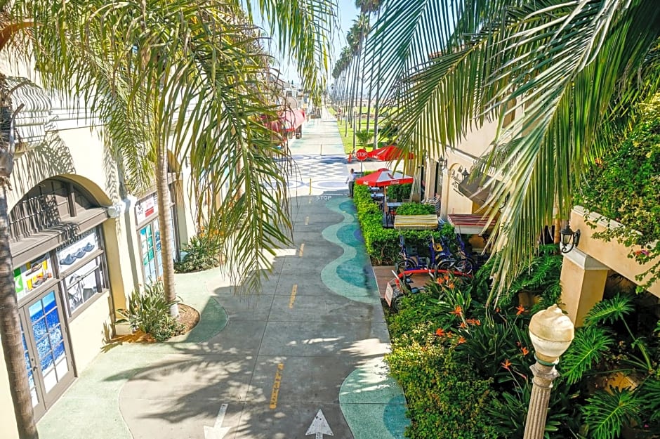 Balboa Inn